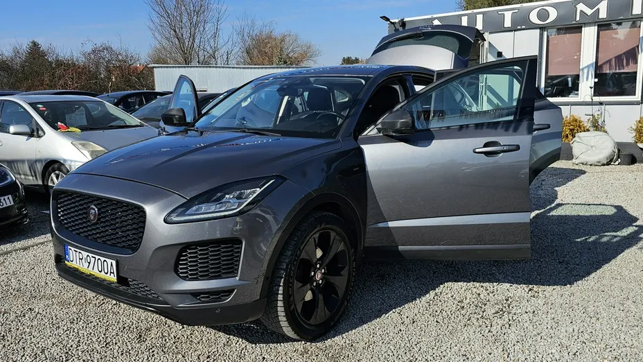 JAGUAR E-Pace -