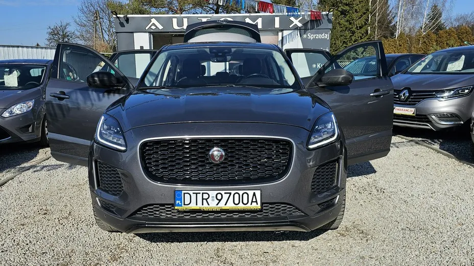 JAGUAR E-Pace -