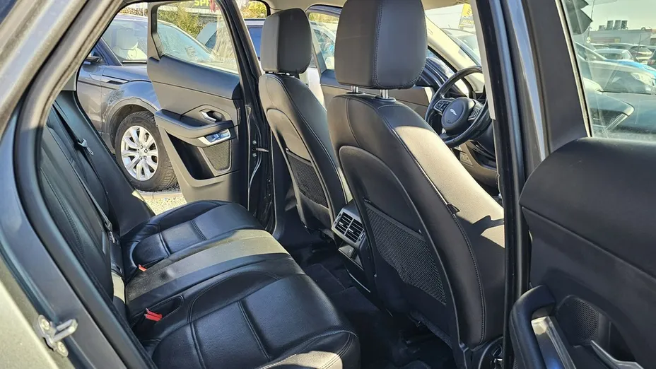 JAGUAR E-Pace -