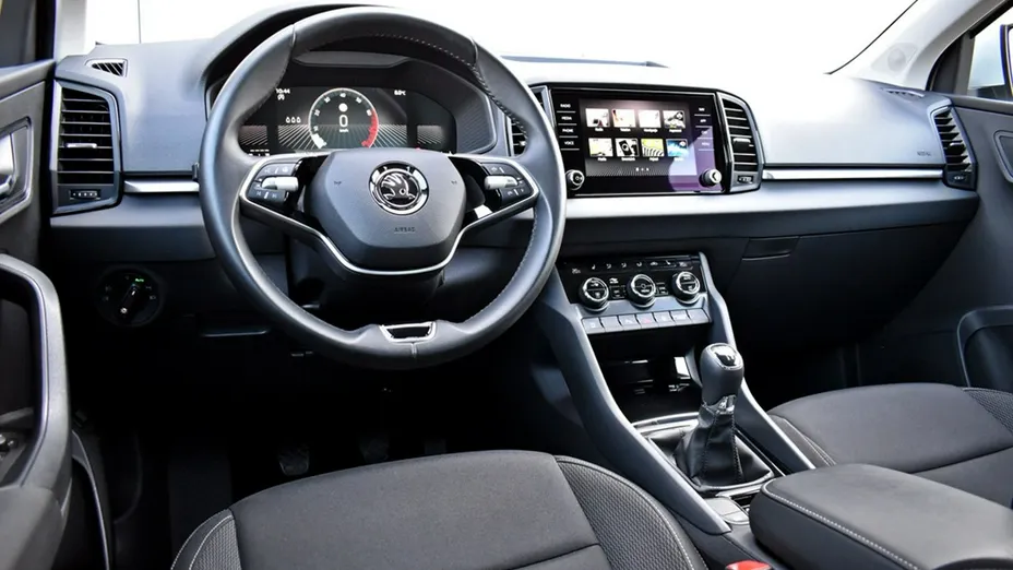 SKODA Karoq -