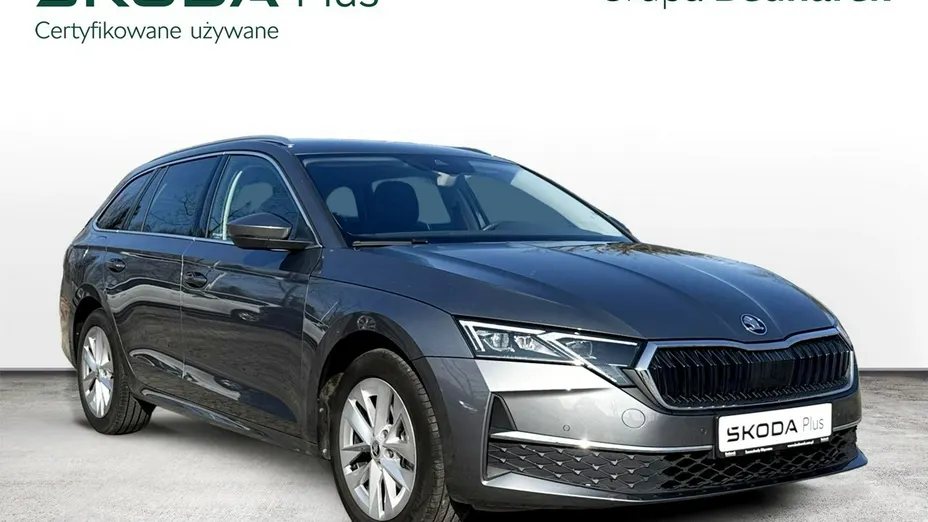 SKODA Octavia -