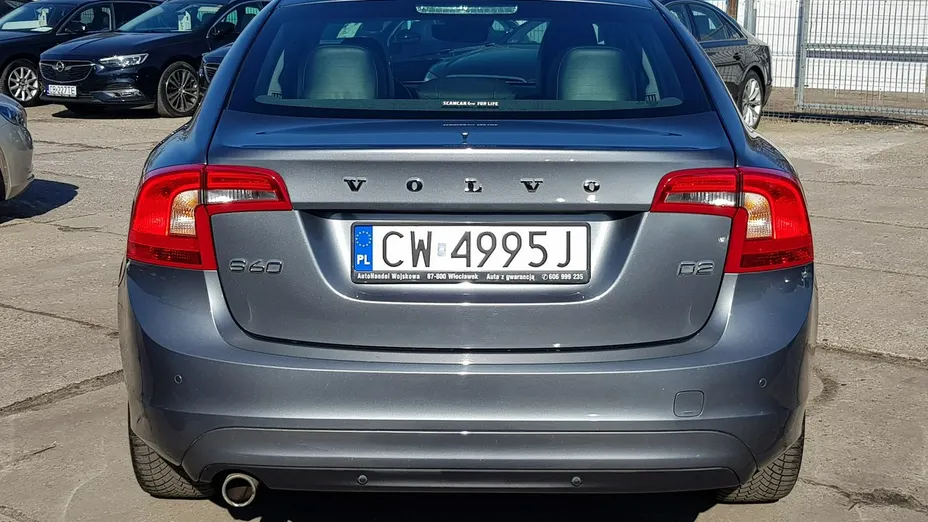 VOLVO S60 -