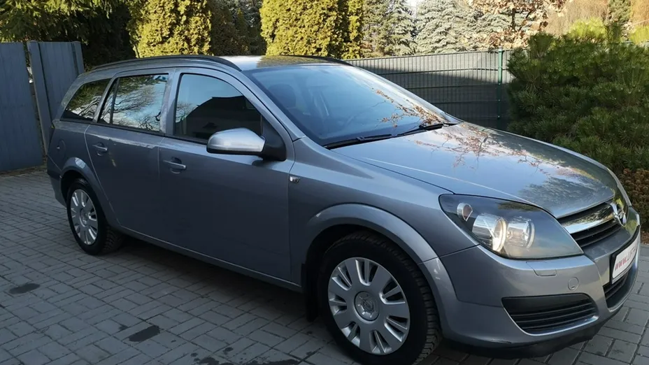 OPEL Astra -