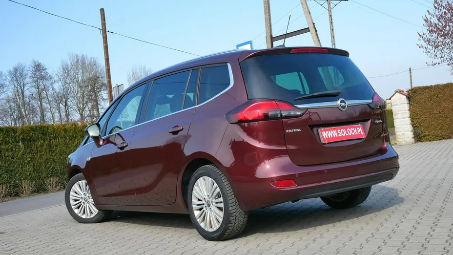 OPEL Zafira -