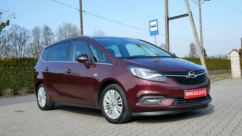 OPEL Zafira -