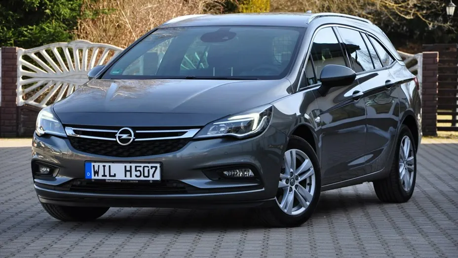 OPEL Astra -