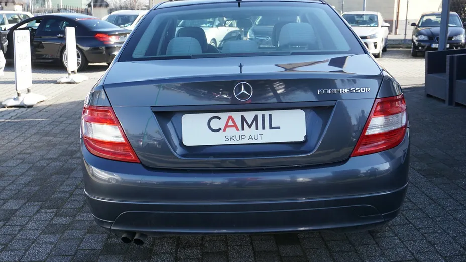 MERCEDES-BENZ C Klasa -