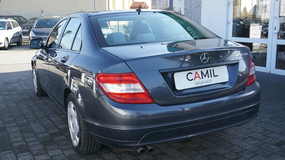 MERCEDES-BENZ C Klasa -