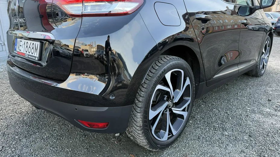 RENAULT Scenic -
