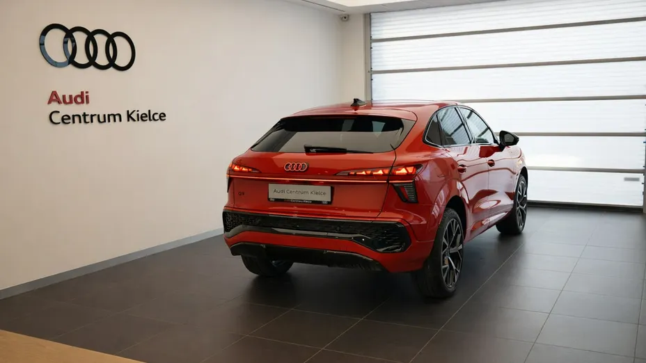 AUDI Q3 Sportback -
