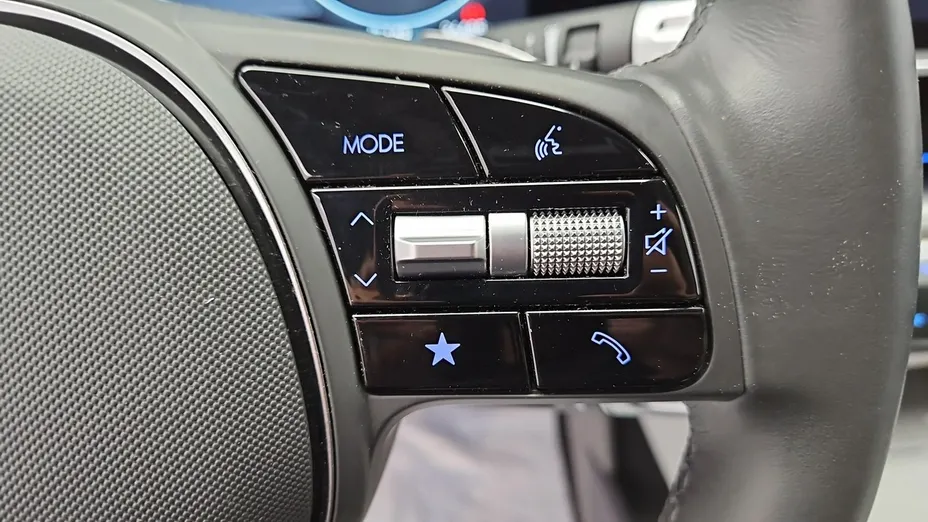 HYUNDAI Ioniq 6 -