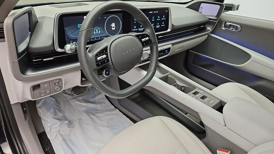 HYUNDAI Ioniq 6 -