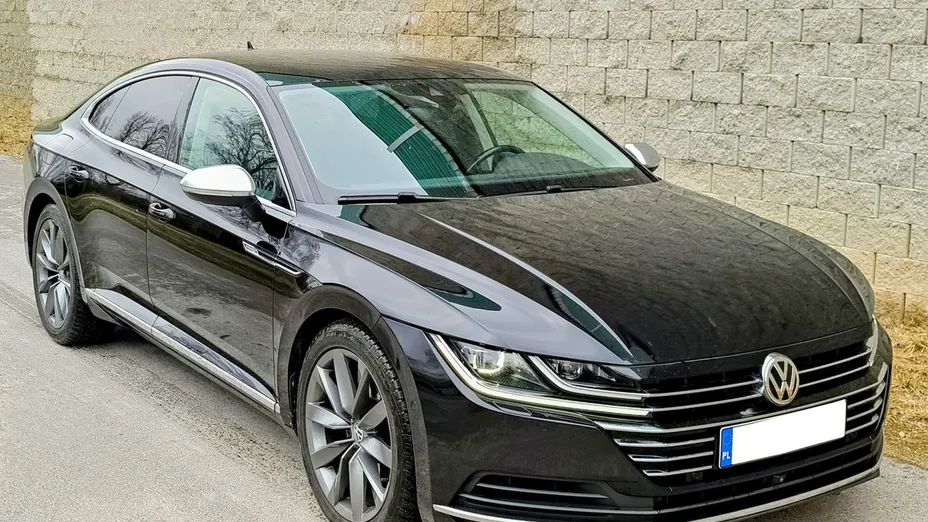VOLKSWAGEN Arteon -