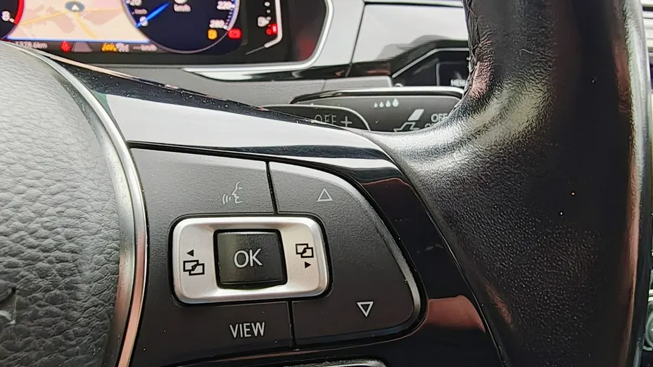 VOLKSWAGEN Arteon -