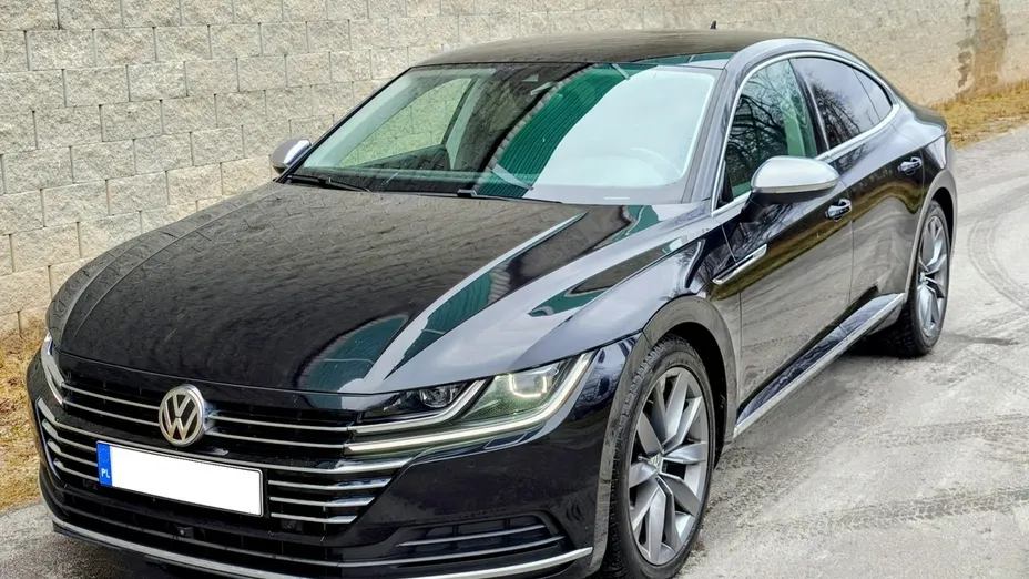 VOLKSWAGEN Arteon -