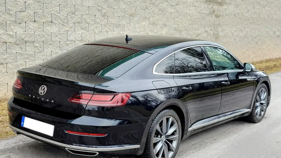 VOLKSWAGEN Arteon -