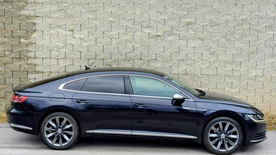 VOLKSWAGEN Arteon -