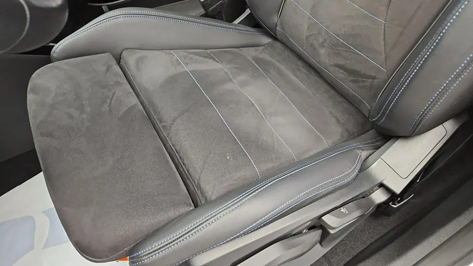 BMW iX1 -