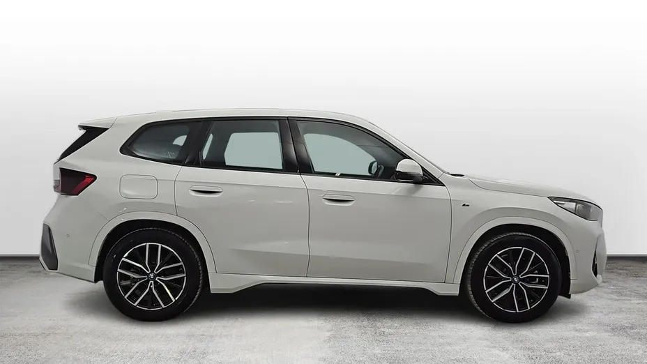 BMW iX1 -