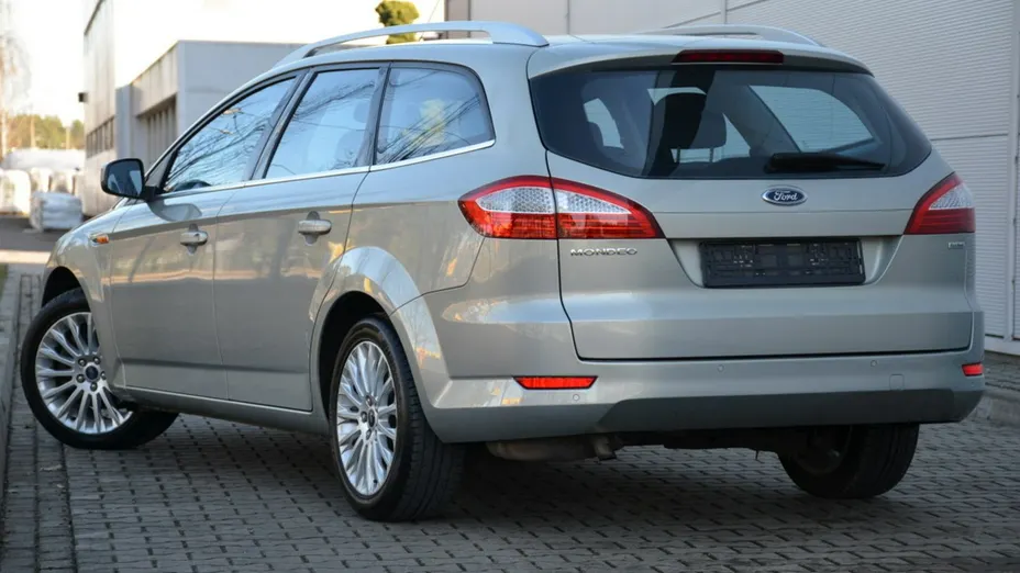 FORD Mondeo -