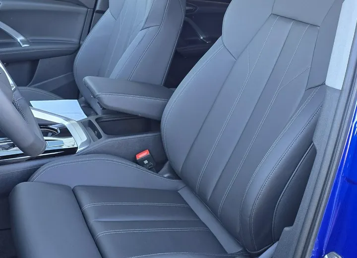 AUDI Q5 -