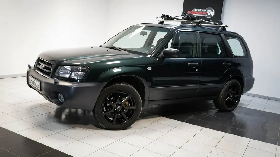 SUBARU Forester -