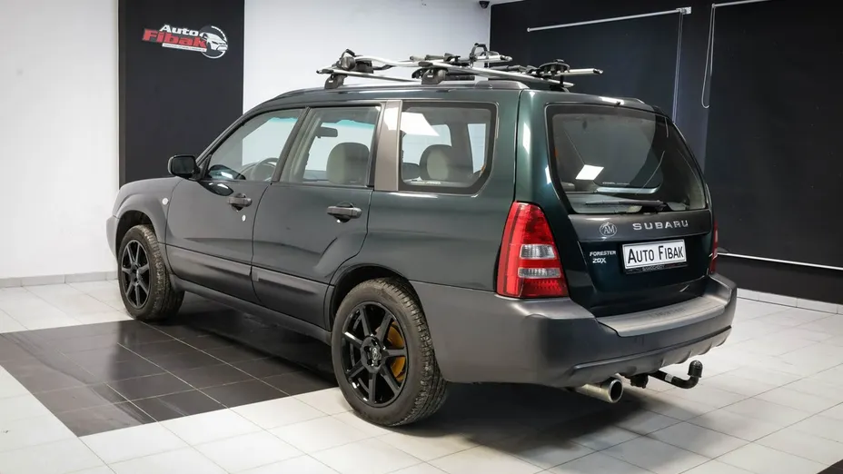 SUBARU Forester -