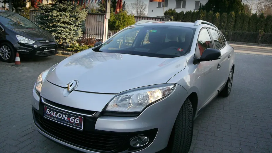 RENAULT Megane -