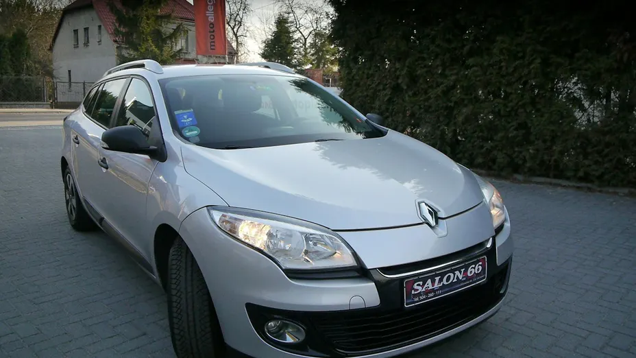 RENAULT Megane -