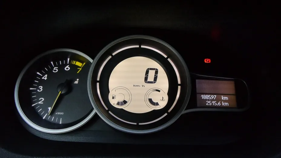 RENAULT Megane -