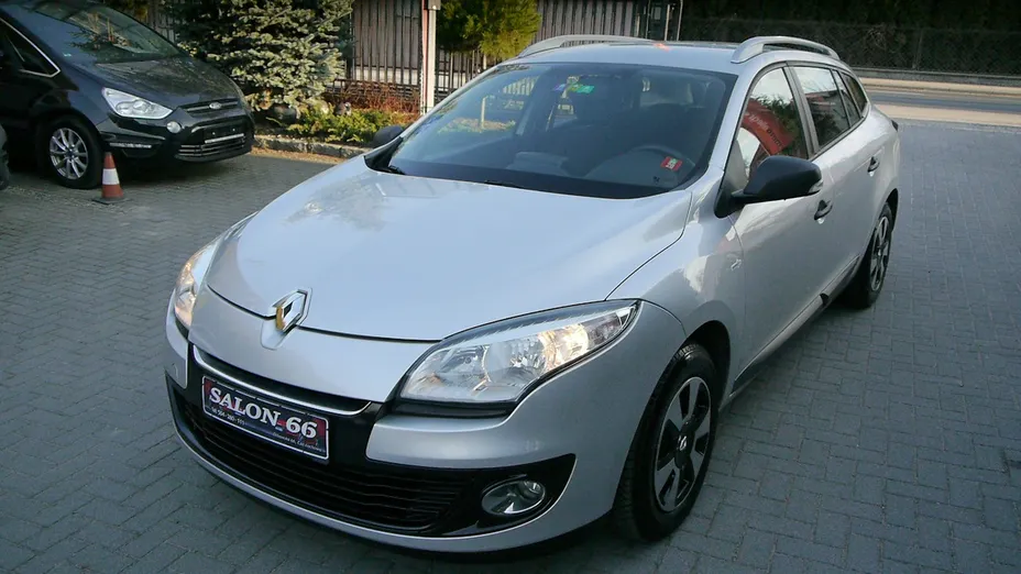 RENAULT Megane -