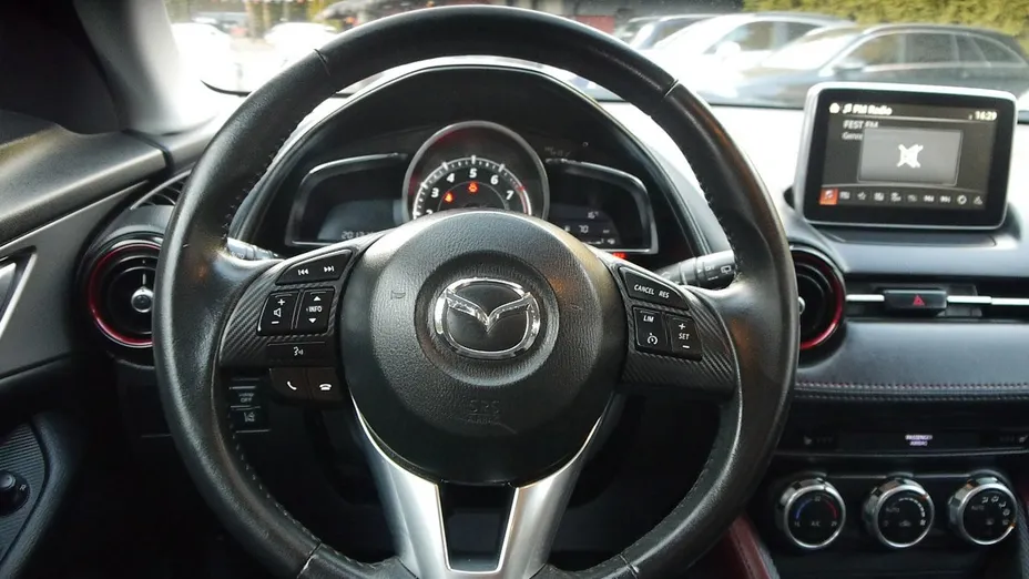 MAZDA CX-3 -