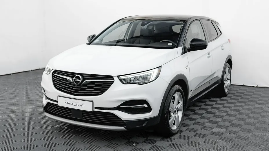 OPEL Grandland X -