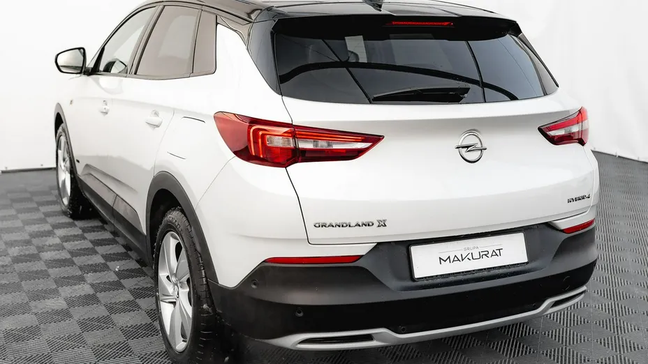 OPEL Grandland X -