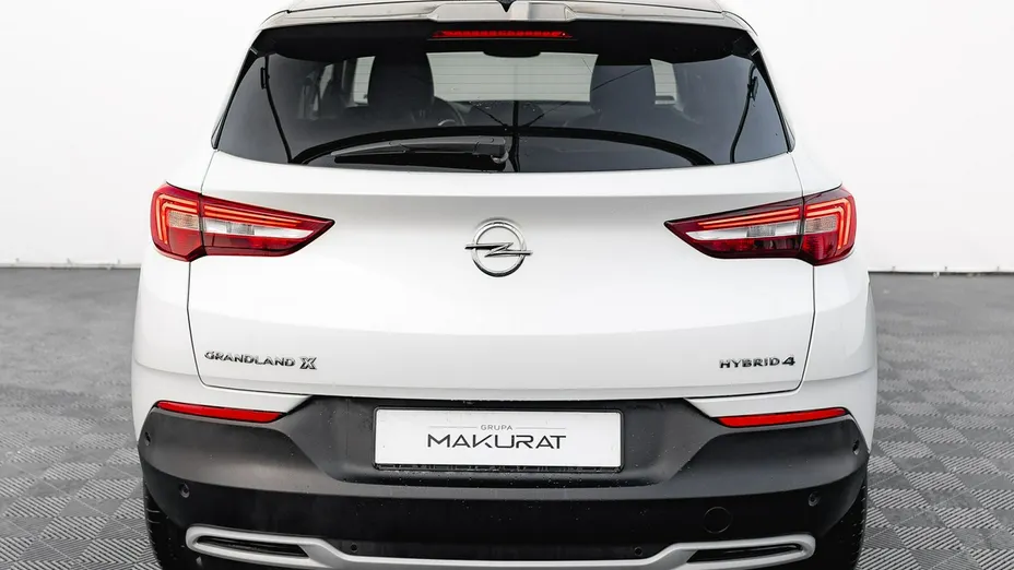 OPEL Grandland X -