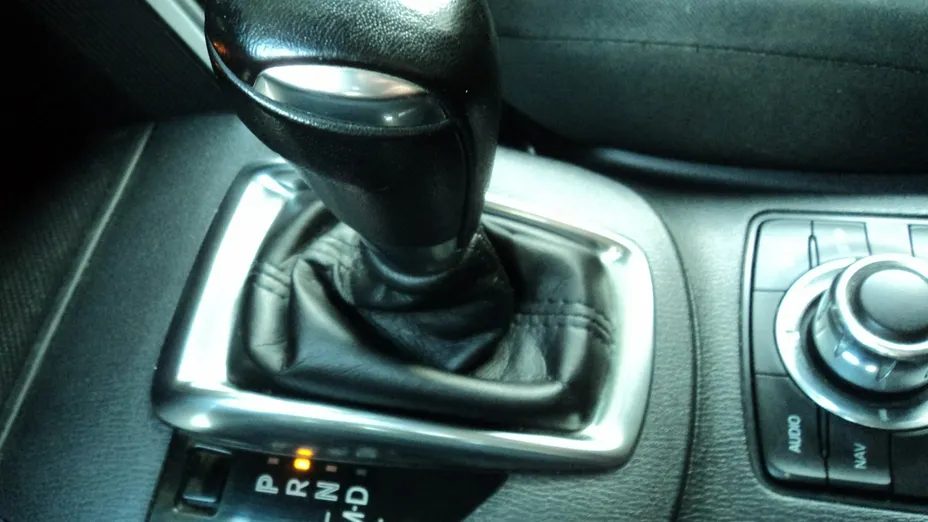 MAZDA CX-5 -