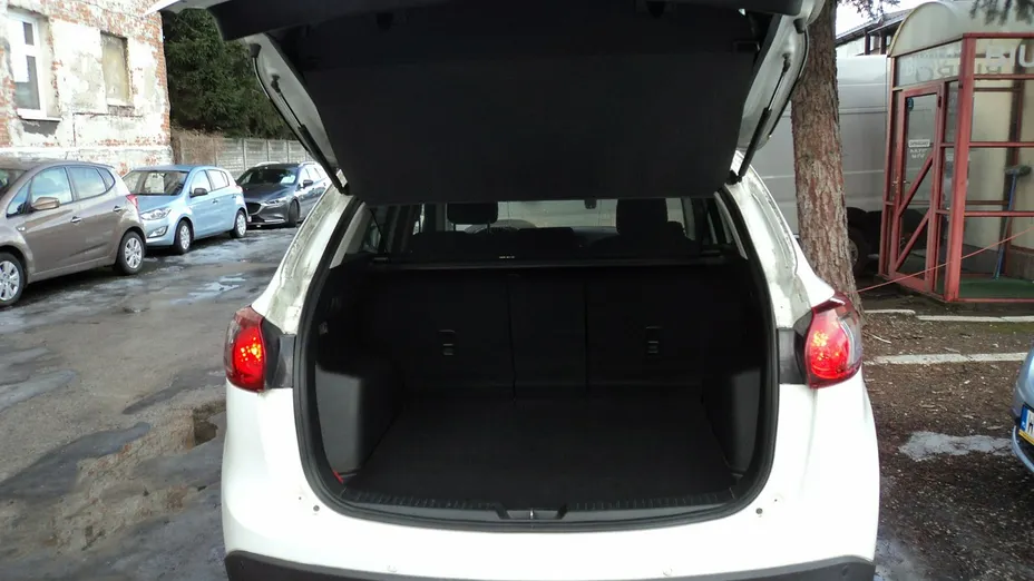 MAZDA CX-5 -