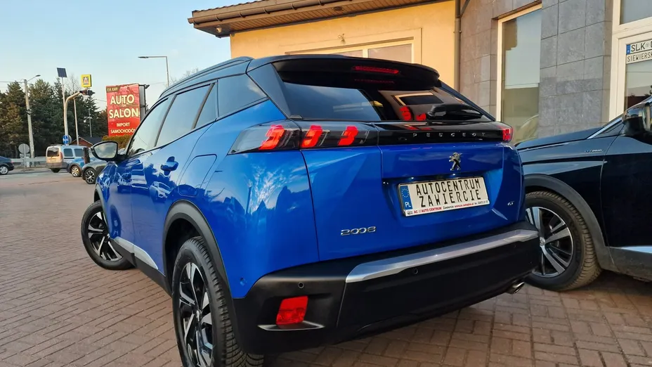 PEUGEOT 2008 -