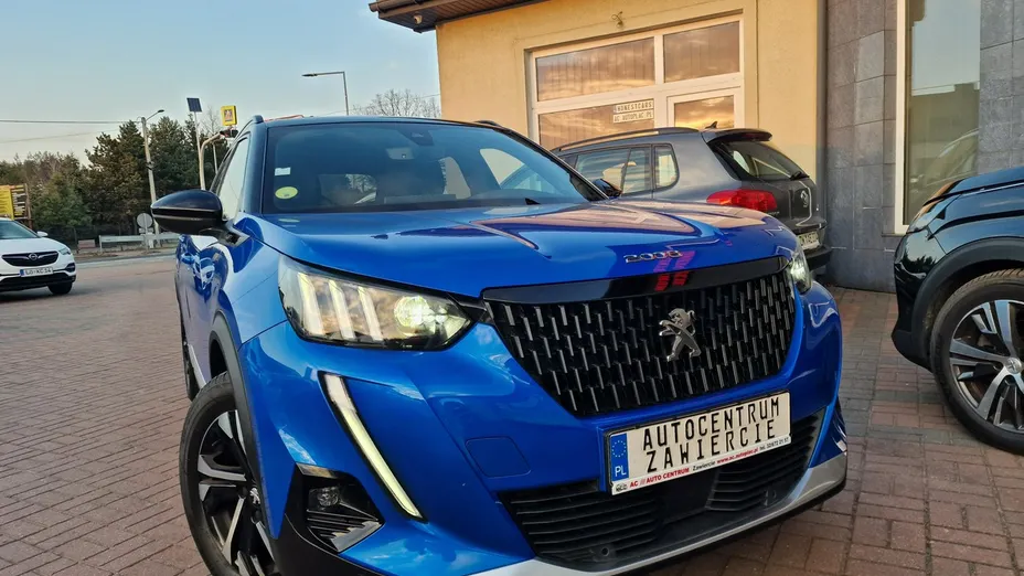 PEUGEOT 2008 -