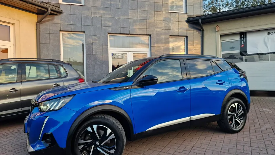 PEUGEOT 2008 -
