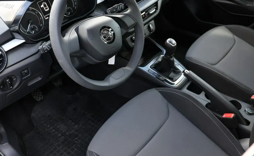 SKODA Fabia -
