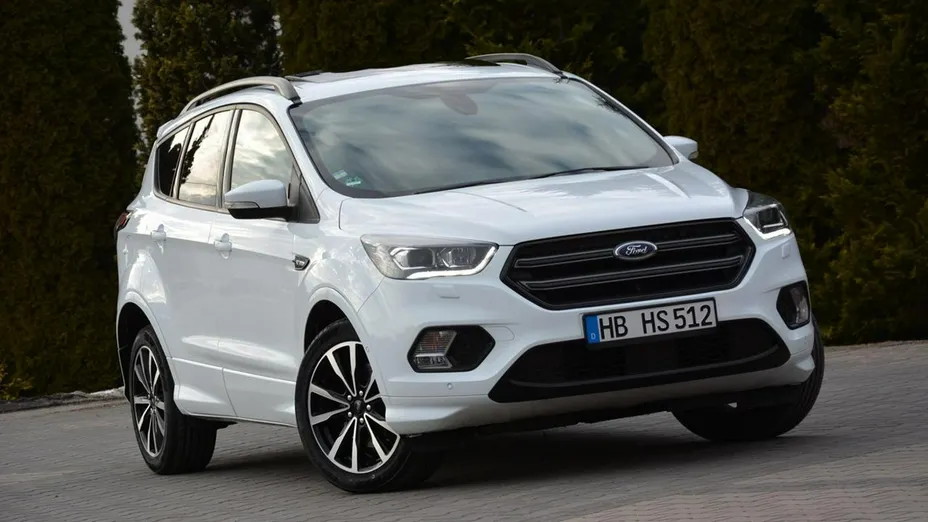 FORD Kuga -
