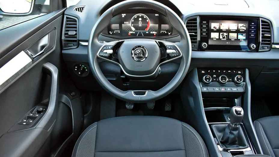 SKODA Karoq -