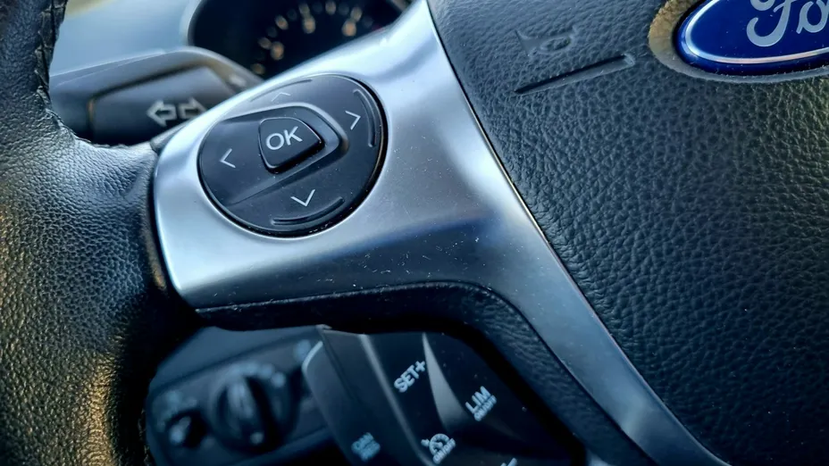 FORD C-MAX -