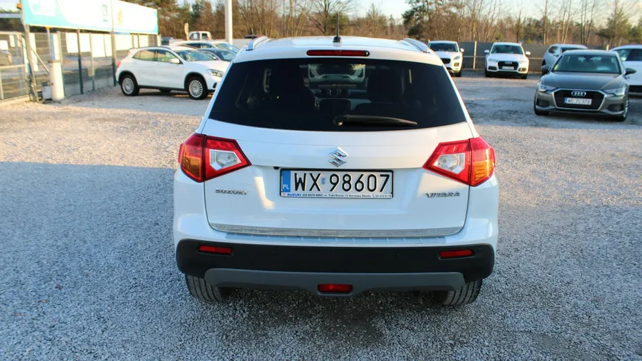 SUZUKI Vitara -