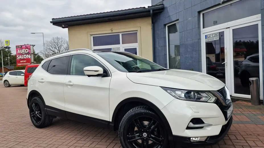 NISSAN Qashqai -