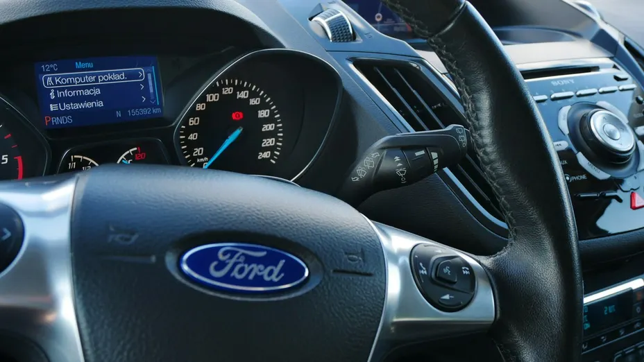FORD Kuga -