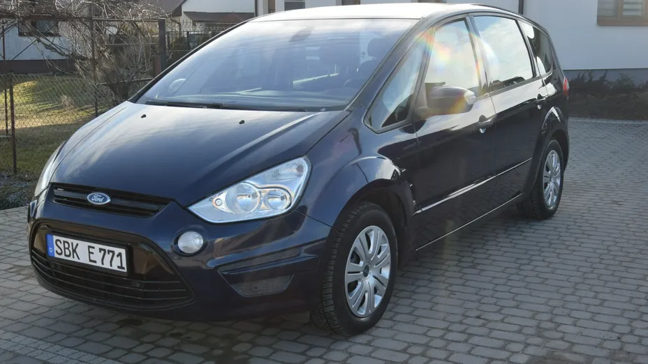 FORD S-MAX -