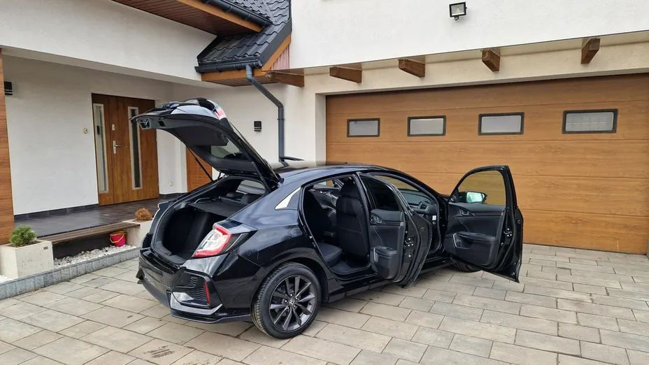 HONDA Civic -