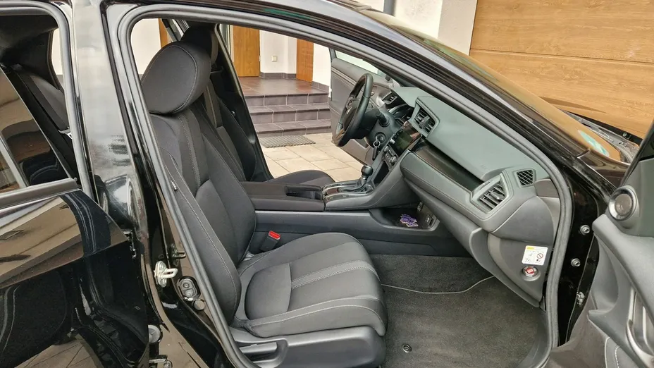 HONDA Civic -